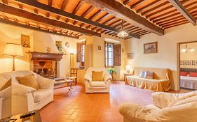 Cozy Pieracchi Apartment - A Slice Of History